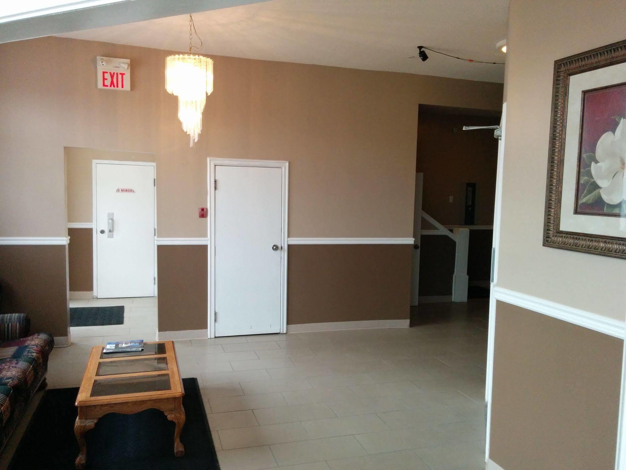 Bonnyville Hotel מראה חיצוני תמונה